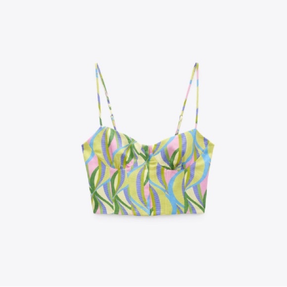 NEW! Zara Wavy Print Crop Top with spaghetti straps - Picture 4 of 11